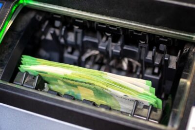 Cómo Evitar Fraudes en Cajeros Automáticos